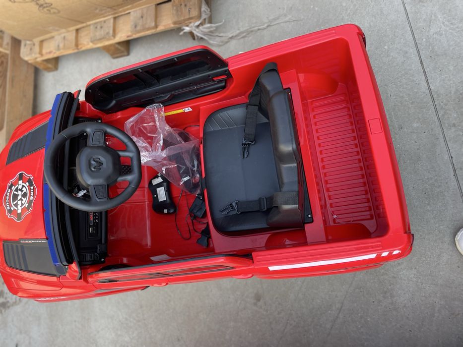 Masinuta electrica copii Nichiduta Fire Rescue Super Truck 4x4 RAM EVA
