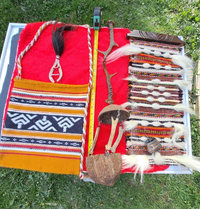 Veioza lumina calda.