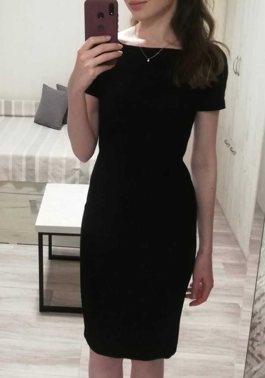 черное маленькое платье