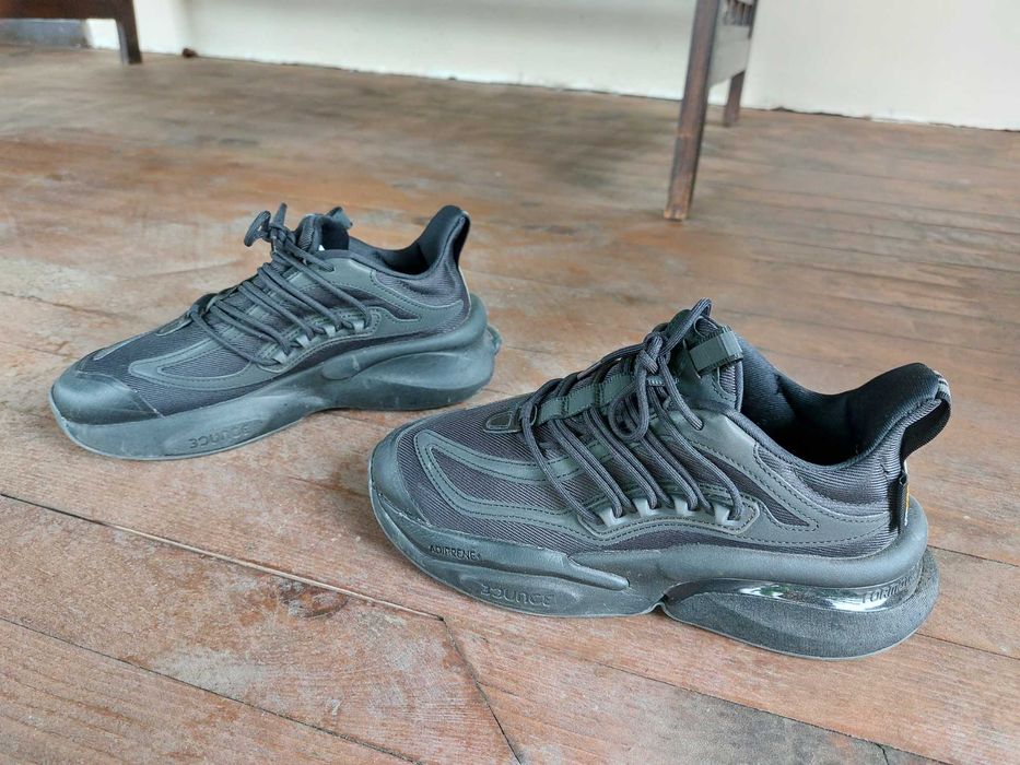 Нови adidas Alphaboost V1 размер 38.5