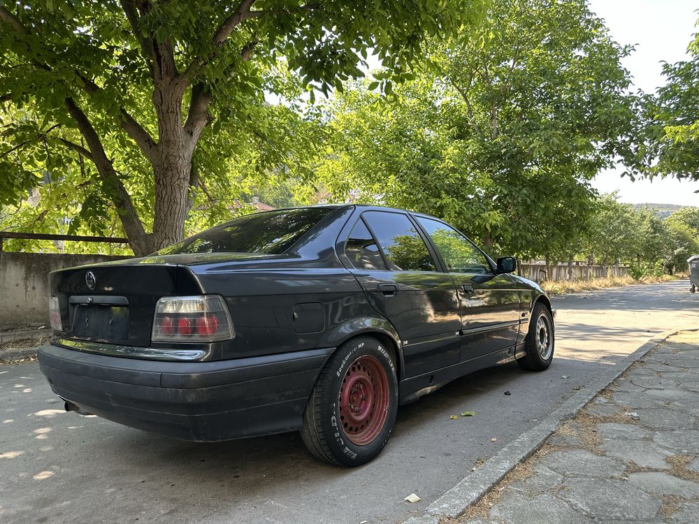 Bmw e36 1.8i m43b18