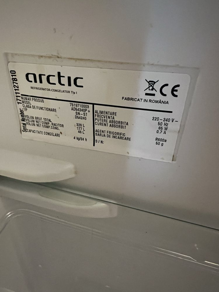 Vand frigider arctic ca nou