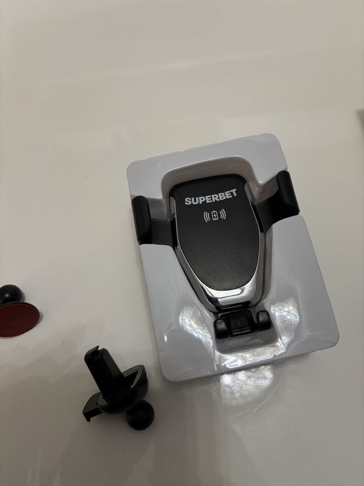 Suport telefon auto