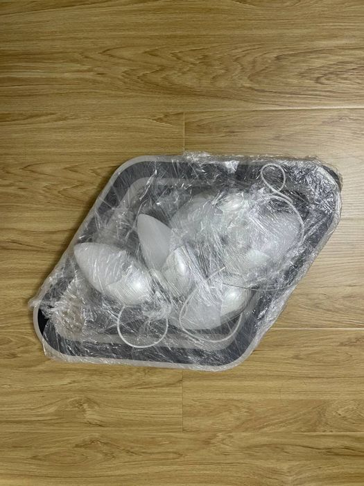 Продается люстра