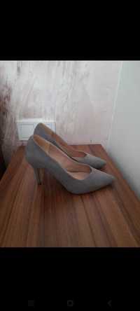 Pantofi gri Dorothy perkins 37