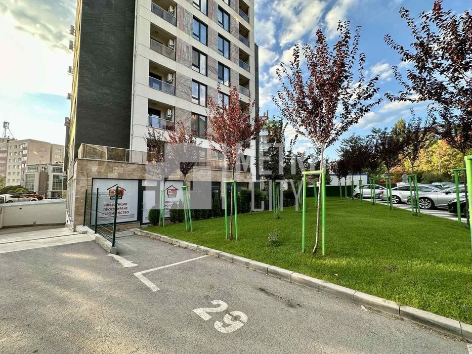 Дава се под наем Магазин в София, Студентски град - 110 кв.м за 1319 € - Снимка #1