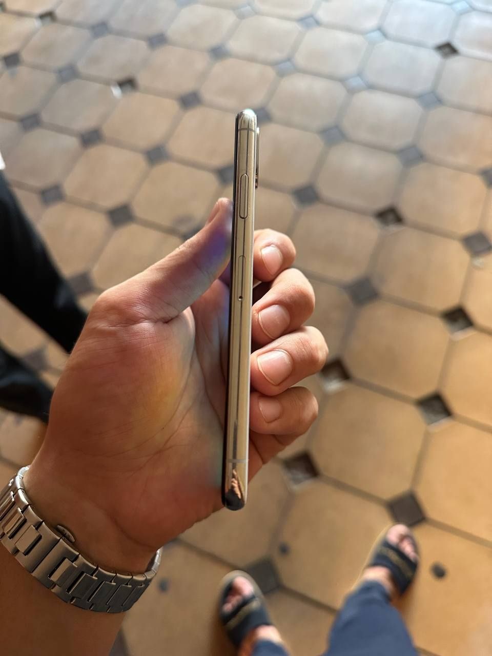Iphone x ideal xolatda