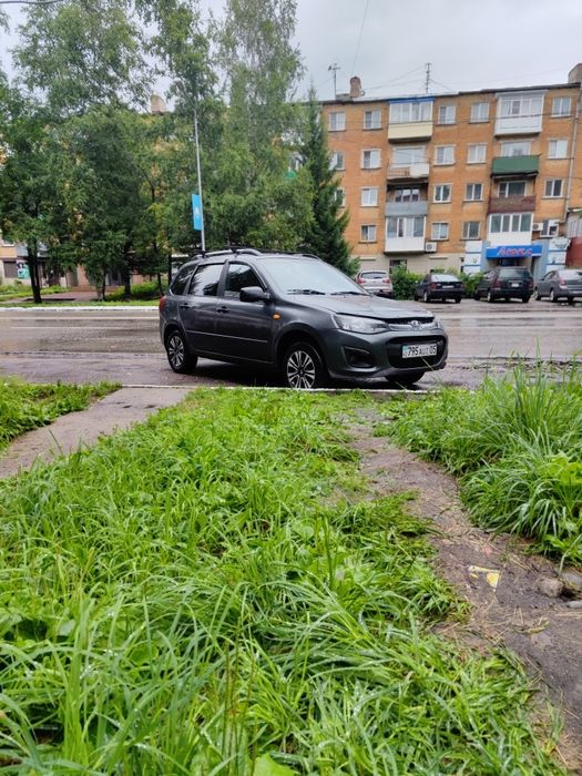 Продам Лада калина универсал