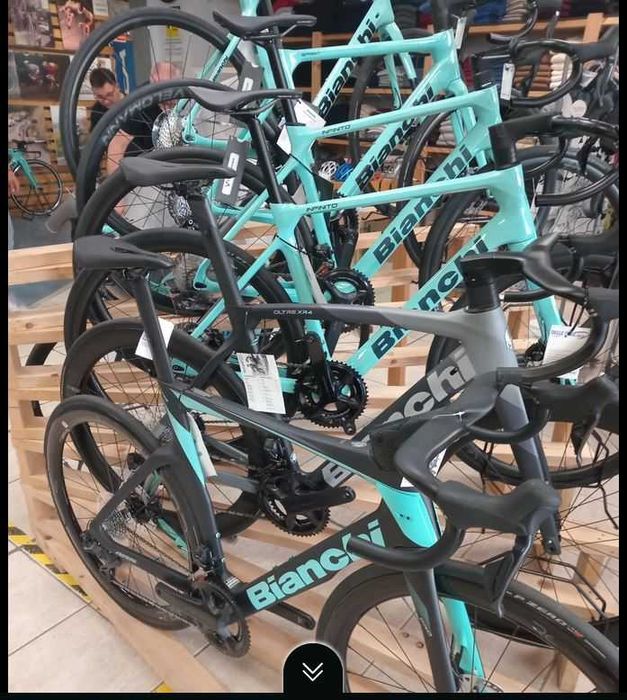 1 Bianchi C-SPORT 3 Trekking Bicicleta