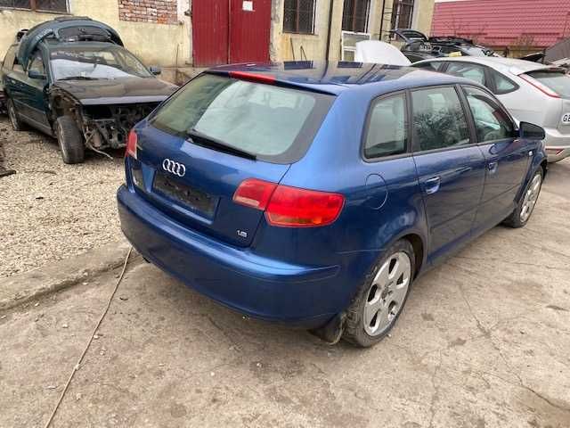 Dezmembrez Audi A3 8P 2007 1.6 benzina BSE 75kw albastru LZ5C