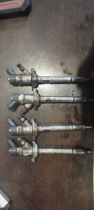 Дюзи 1.6 hdi Пежо Ситроен Мазда Форд