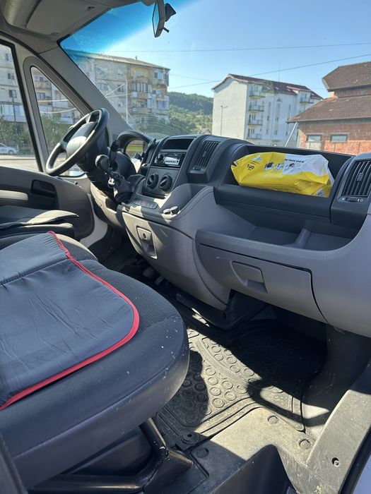 Citroen Jumper 6+1 locuri + marfa
