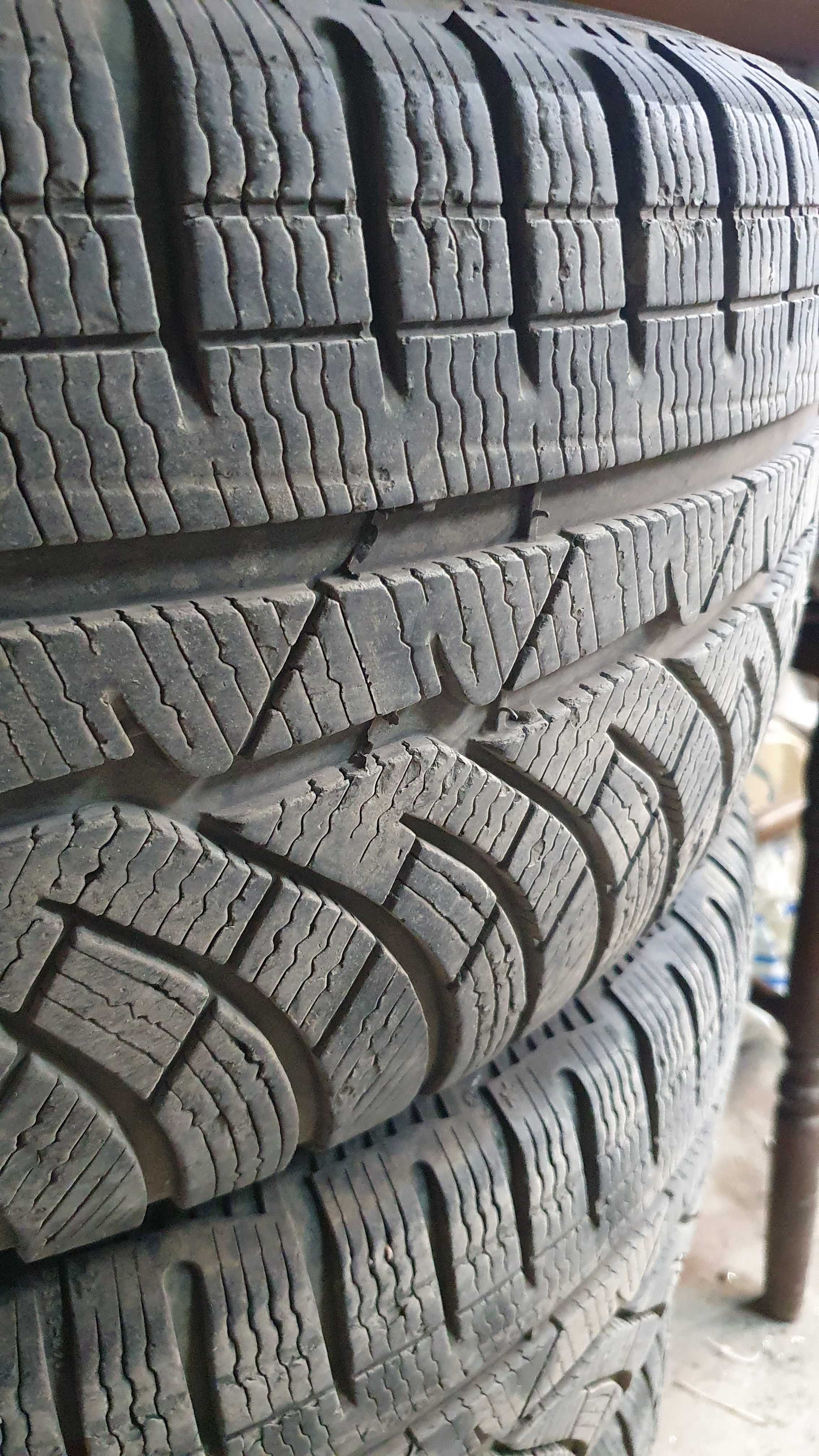 Michelin Alpine 235/45/18