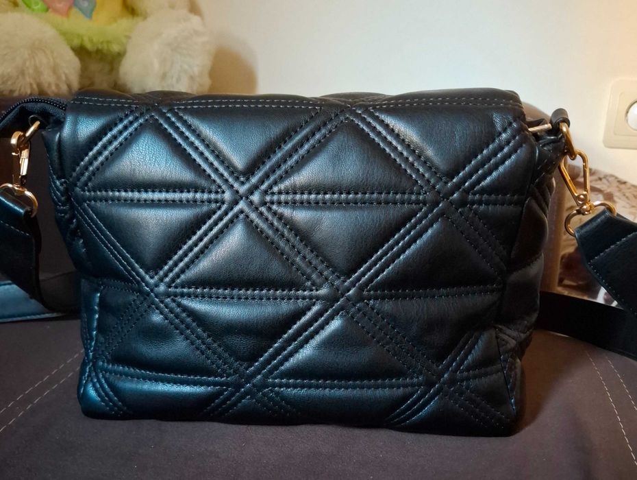 Нова дамска чанта