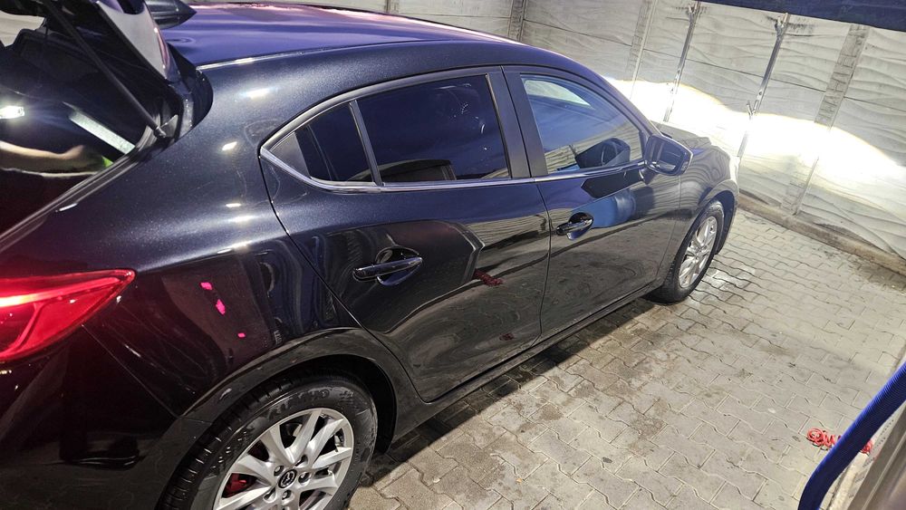 Mazda 3 hatchbach