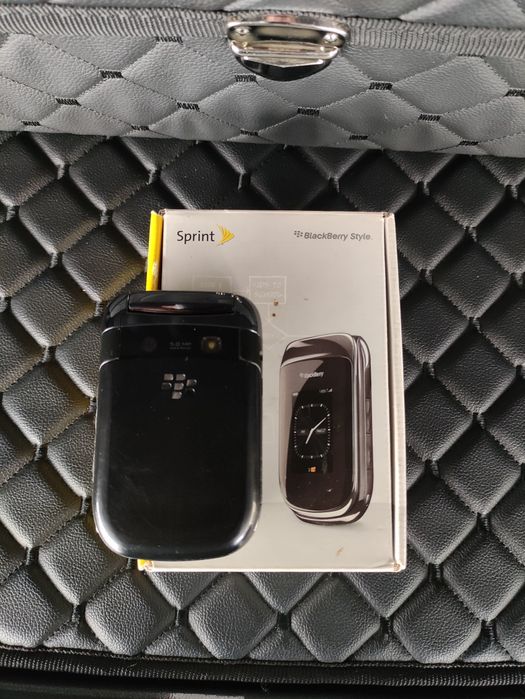 Blackberry sotiladi
