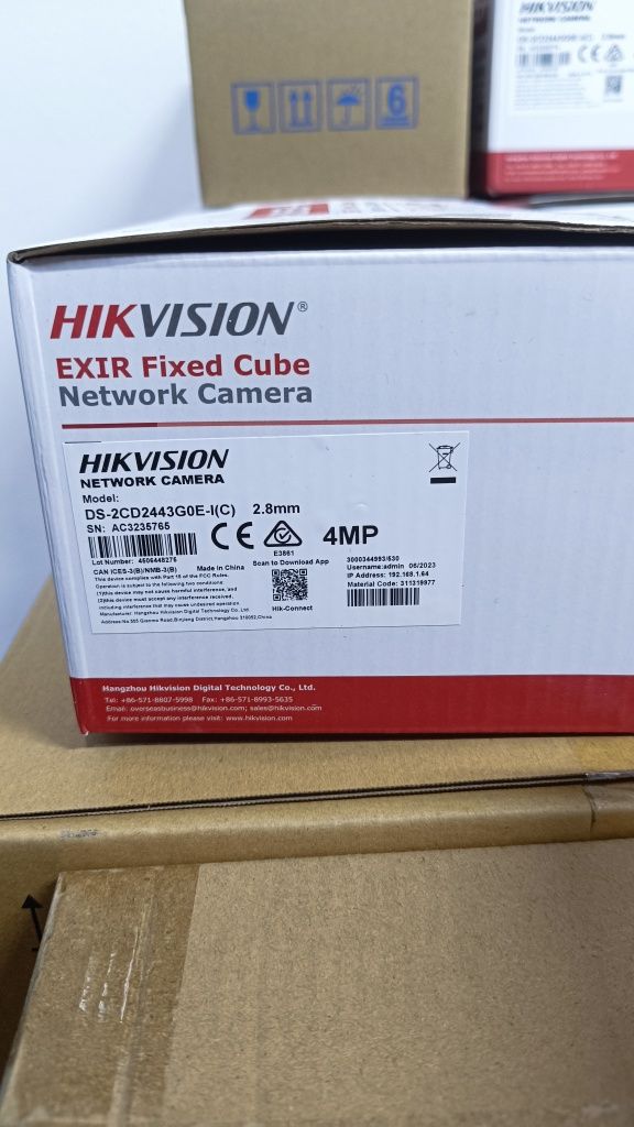 Камера наблюдения Hikvision