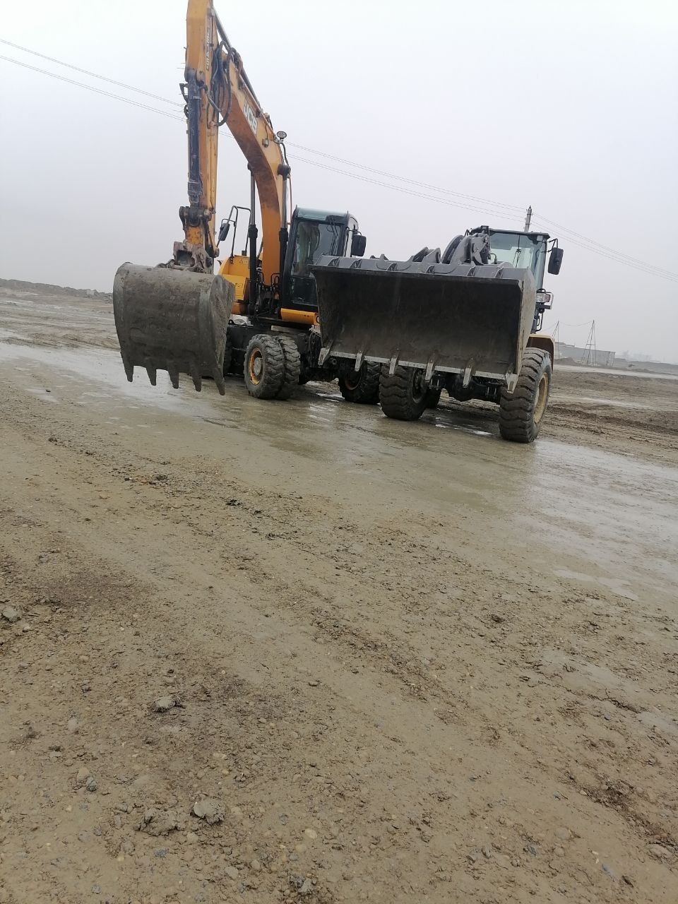 Pogruzka1.8 Ekiskavator 145JSB xizmati