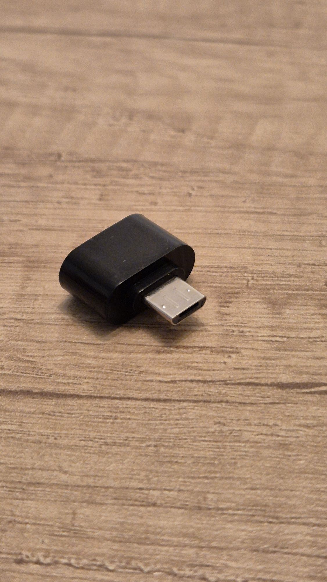 Adaptor USB la Micro USB pentru telefon tableta