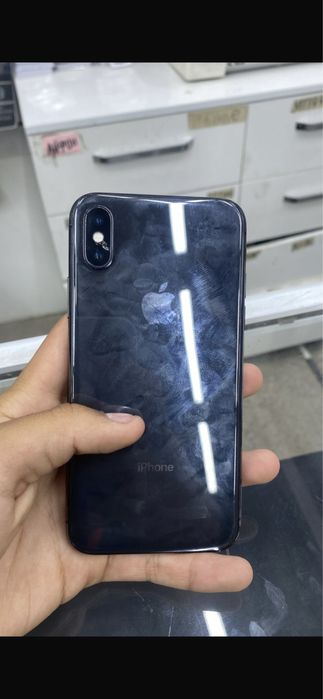 iPhone X в продаже