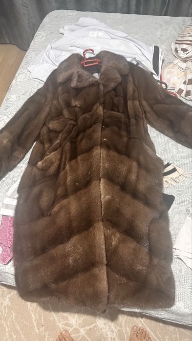 Норковая шуба, англиский воротник, не крашенная, орех. Размер: 48-50