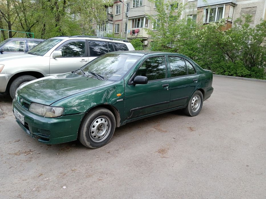 Ниссан Альмера1996