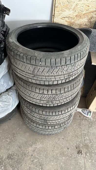 Резина липучка Triangle SnowLink 235/40/19