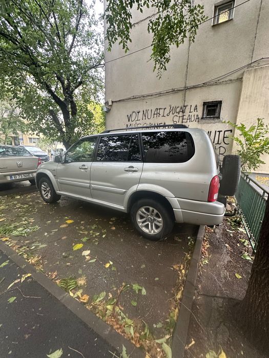 Suzuki grand vitara