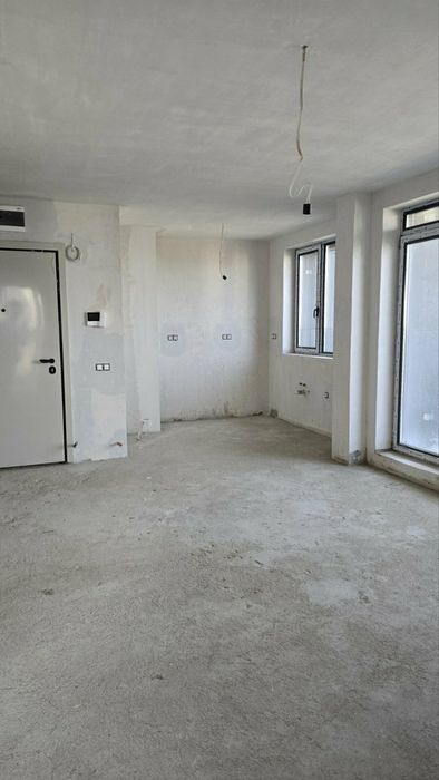 Просторен тристаен апартамент в Гоце Делчев с АКТ 16!