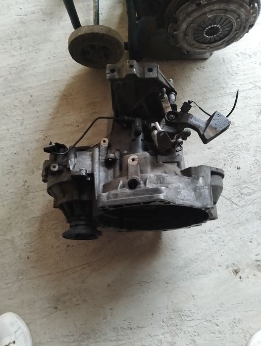 Motor 1.9 avq 101 cp Touran golf 5 Skoda Seat Audi