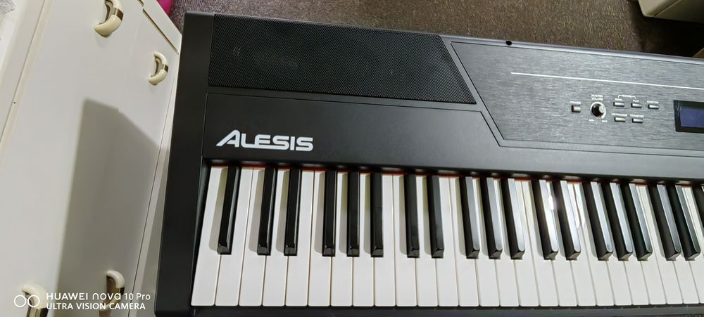 Alesis Recital Pro