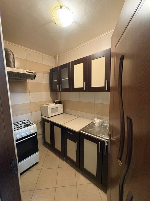 Inchiriez regim hotelier in brazda G7