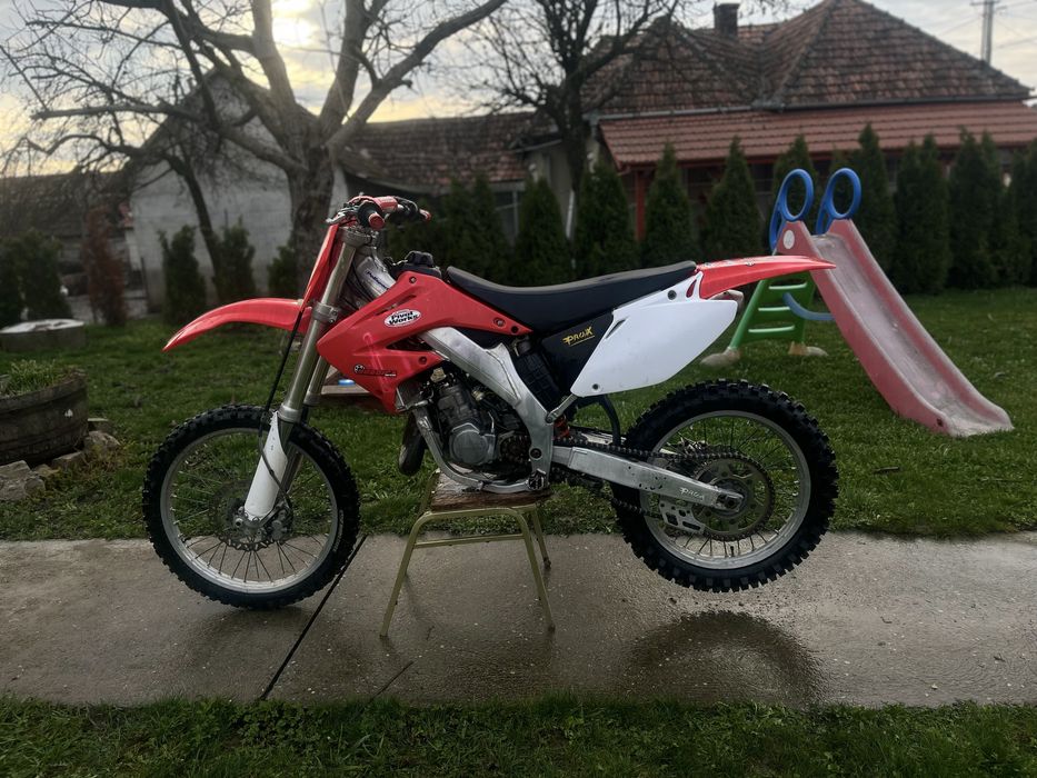 Honda CR125 2timpi pv 2004