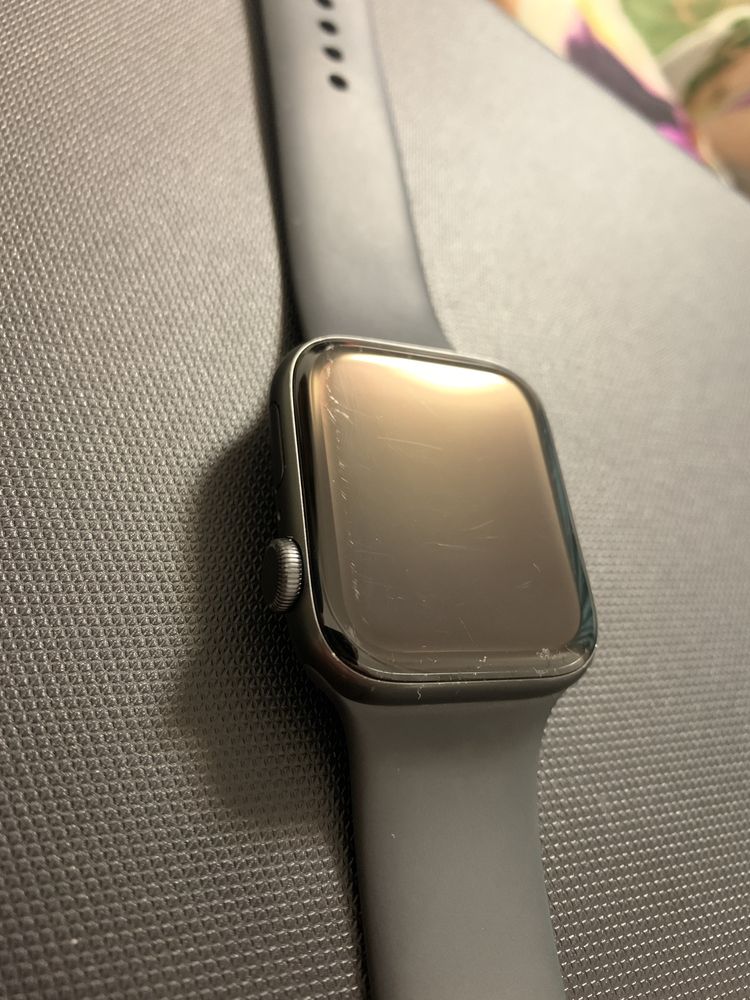 Ceas Apple Watch SE