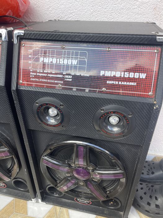 Vand boxe de buna calitate