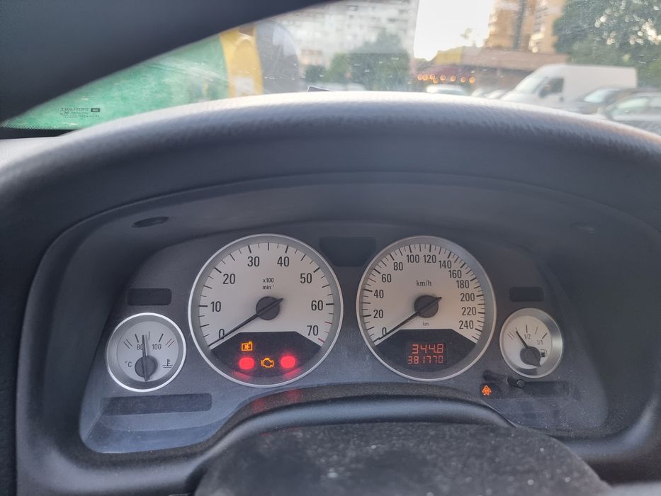 Километраж Asrta G