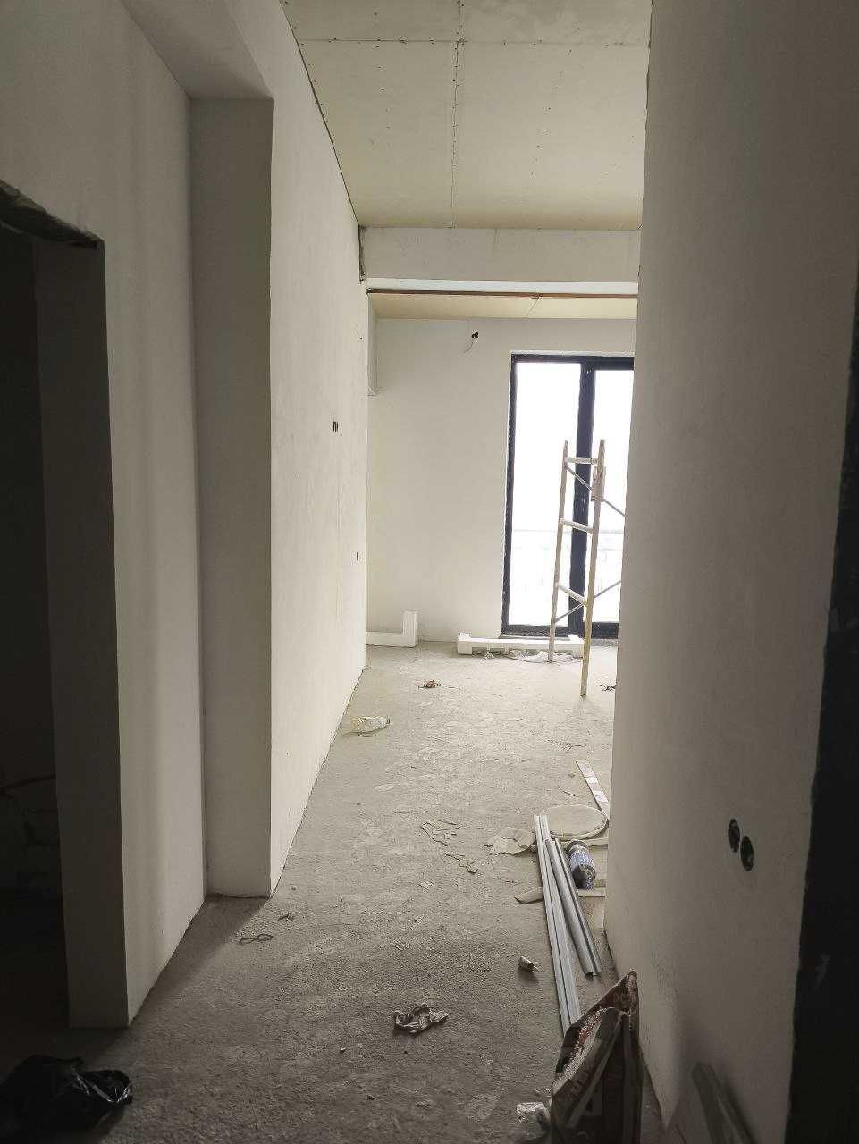 Ko`p qavatli uydagi xonadon