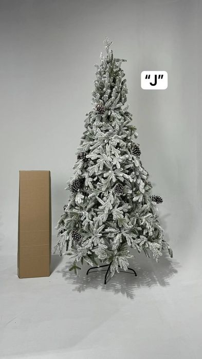 Новогодний ёлка новый