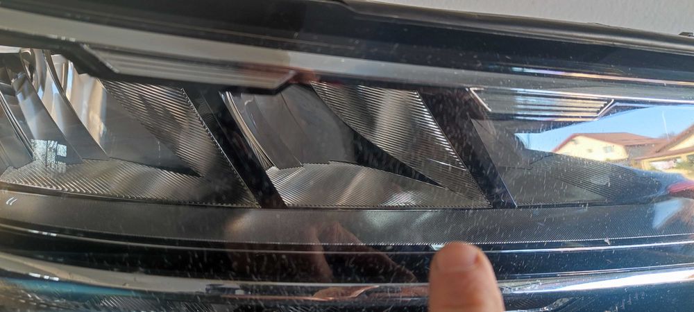 Far dreapta volkswagen passat b8 full led