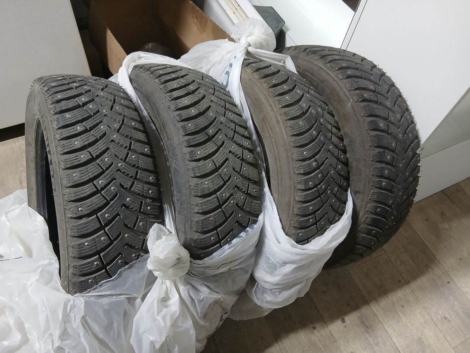 продам зимний балоны 185/65 R 15.