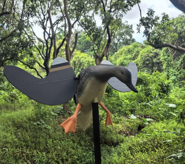 Электрическая утка с пультом дистанционного управления