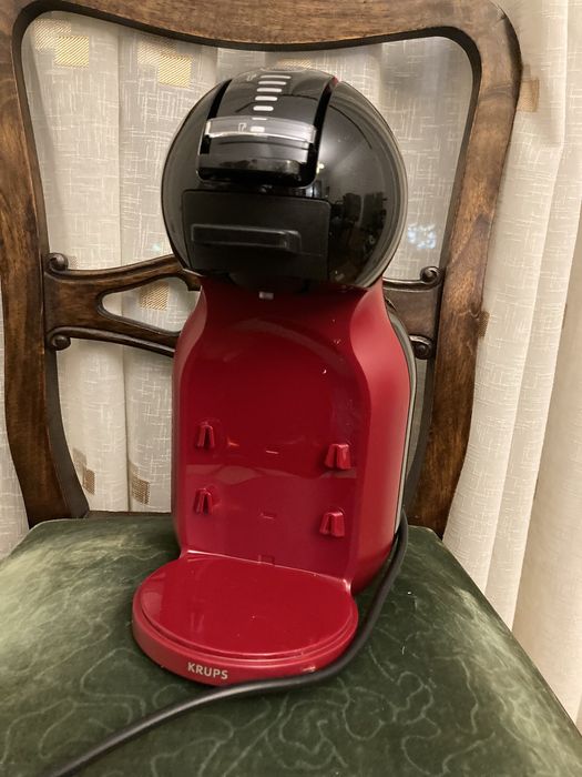 Кафемашина KRUPS® NESCAFE® Dolce Gusto® Piccolo XS Червен