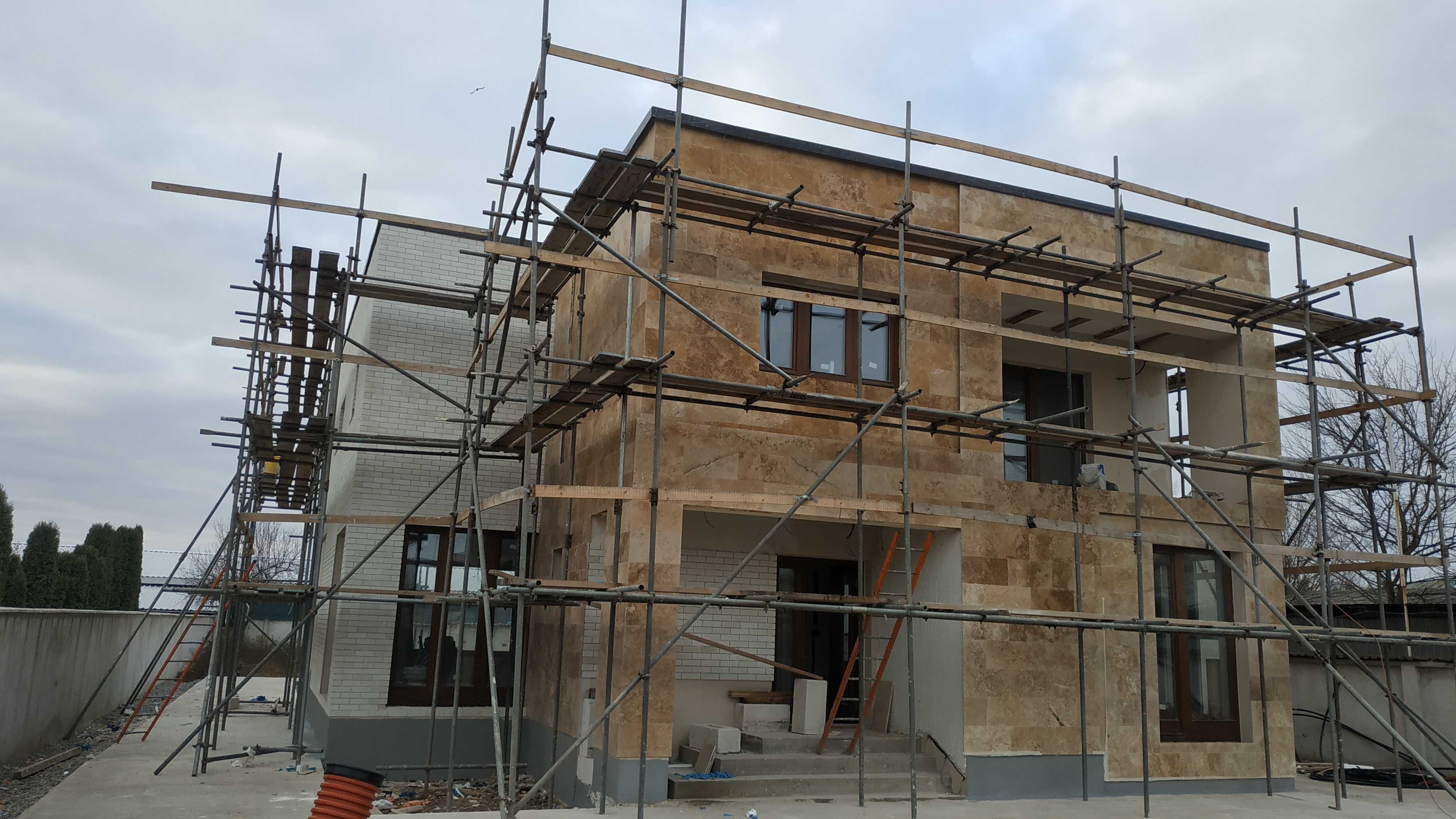Finisaje.Amenajări interioare/exterioare.Finisări.Reparații.Instalații