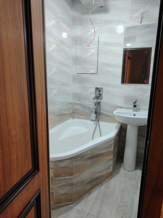 Продам 3 комнатную  кв