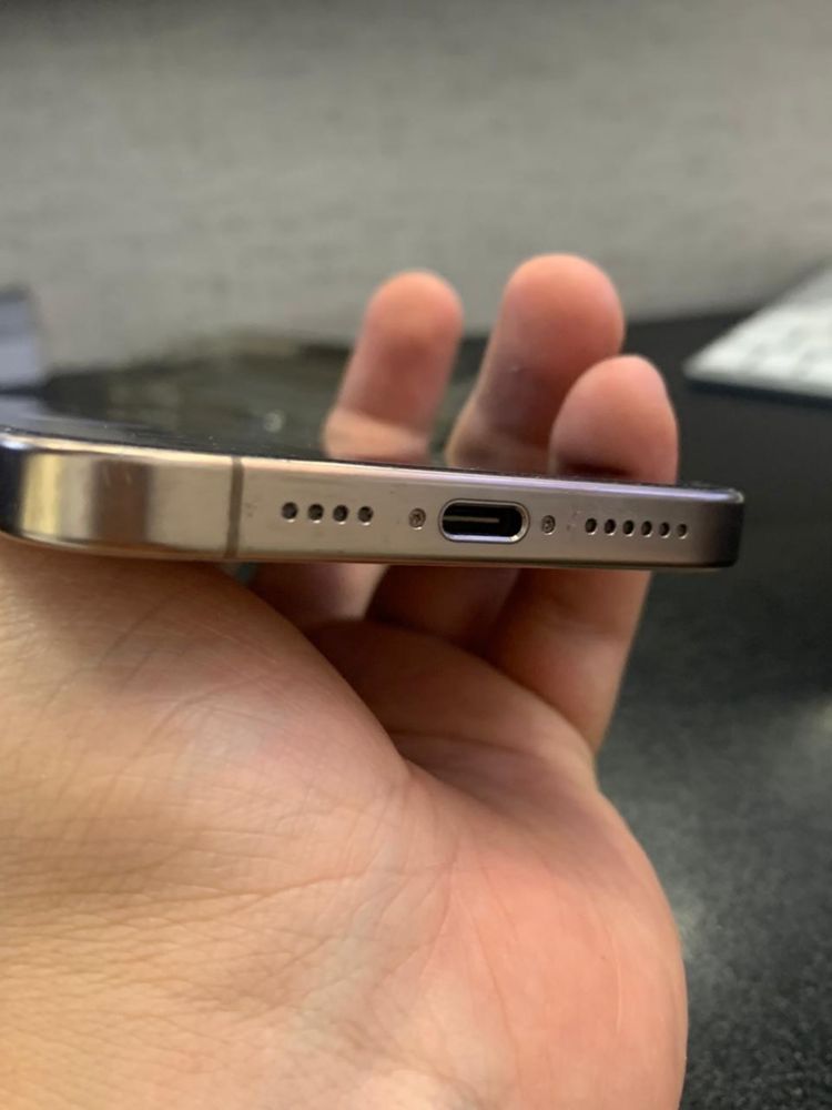 16 PRO MAX iphone!