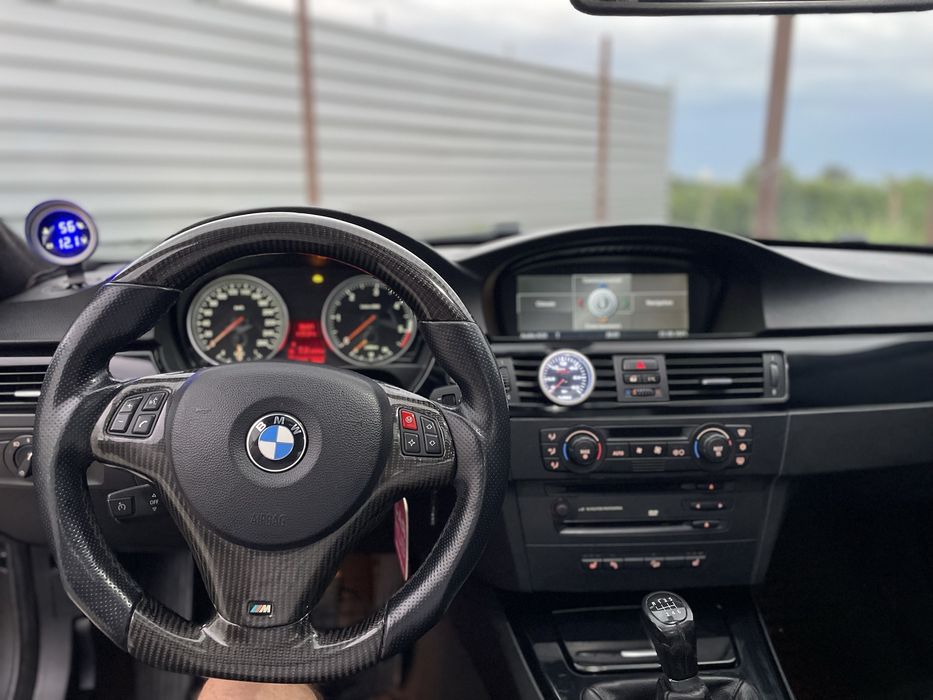 Bmw e90 facelift 330D m57