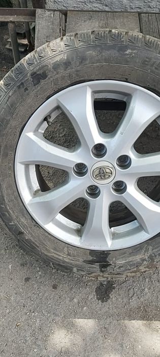 215/60/16 Toyota Camry Комплект ризины с дисками