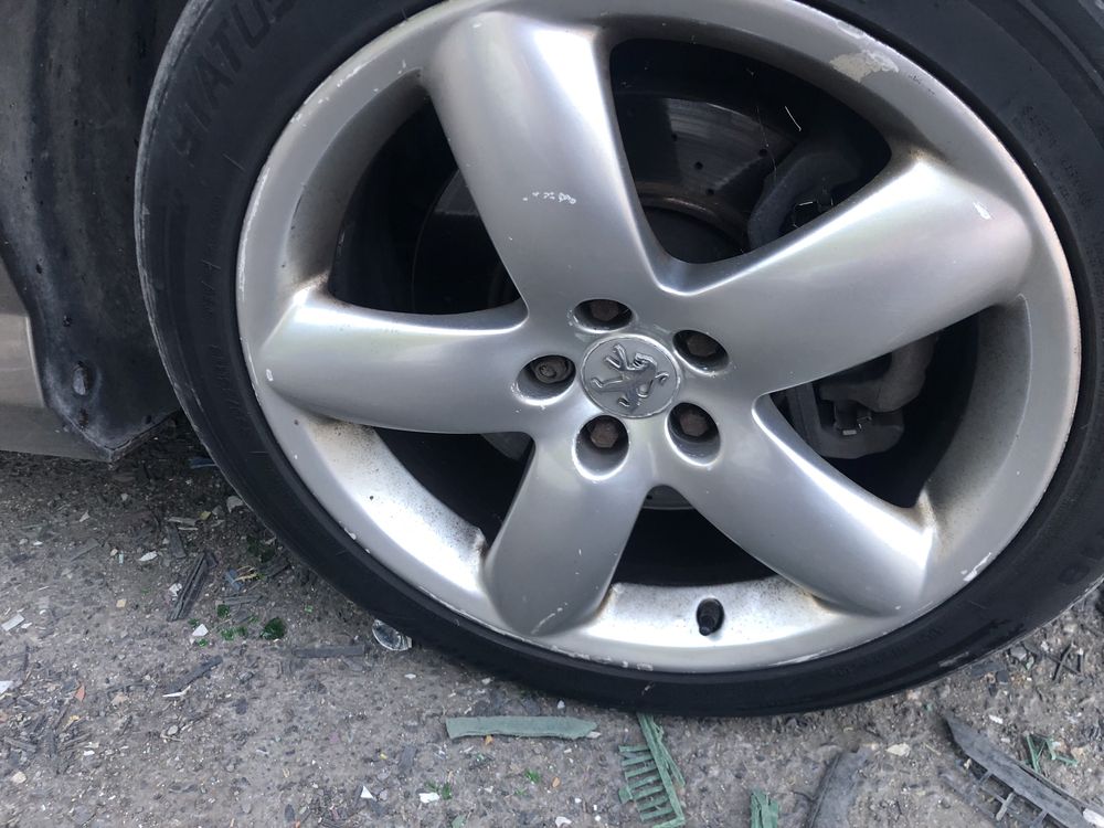 Пежо 407 купе 2.7 hdiна части peugeot coupe