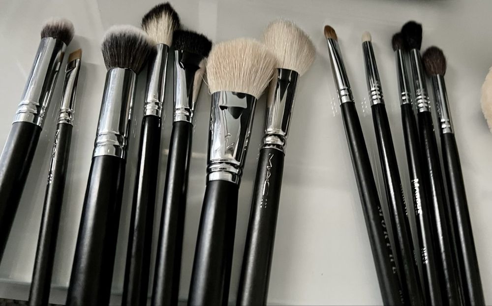 Професионални четки за грим - MAC, Sigma, Shiseido, Morphe, и други.