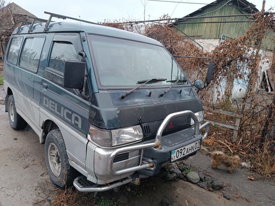 Мицубиси делика продам